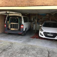 gaerage under house
