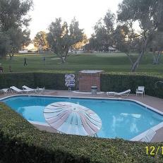Pool right in front of condo