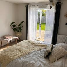 bedroom 1 ceiling hoist