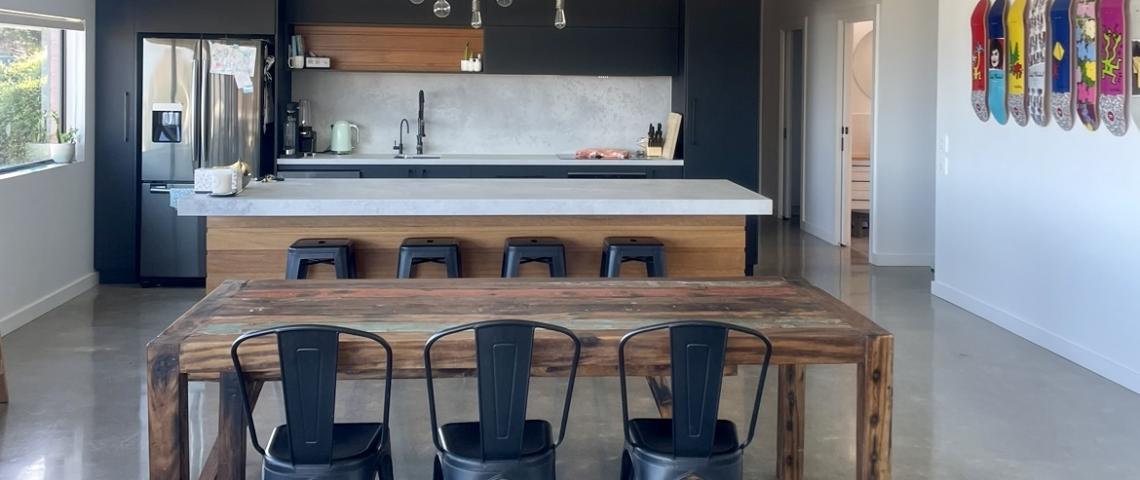Kitchen / dining area