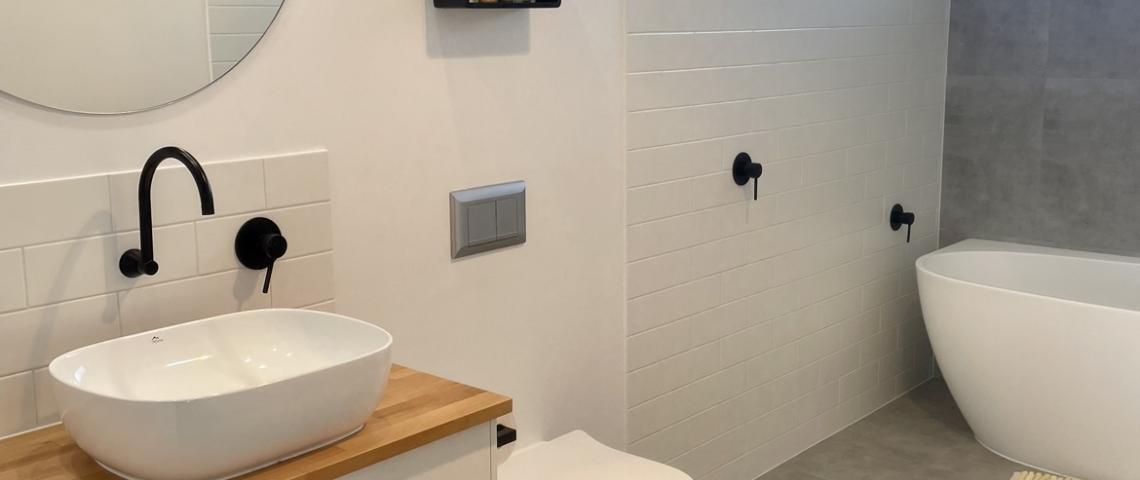 2nd wheelchair accessible bathroom